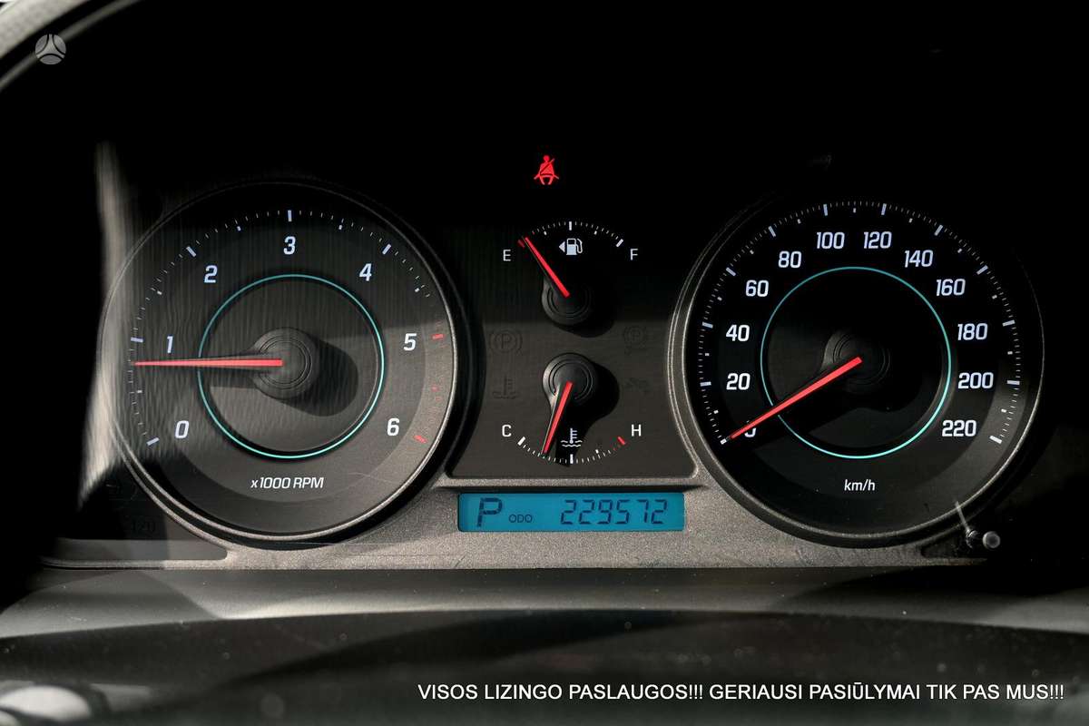 Chevrolet Captiva 2011 — photo 37