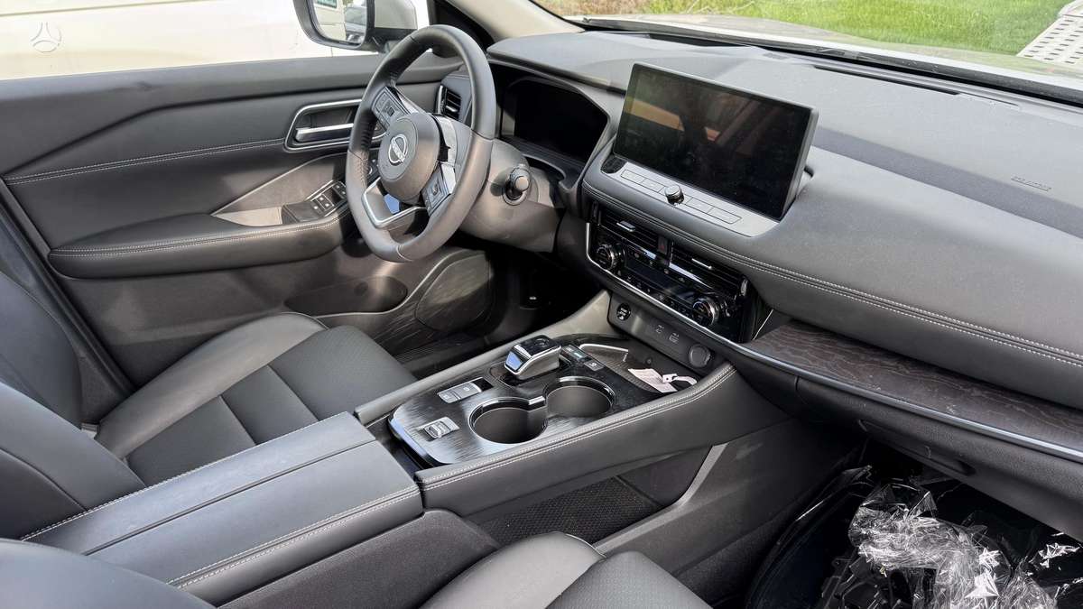 Nissan X-Trail - 8