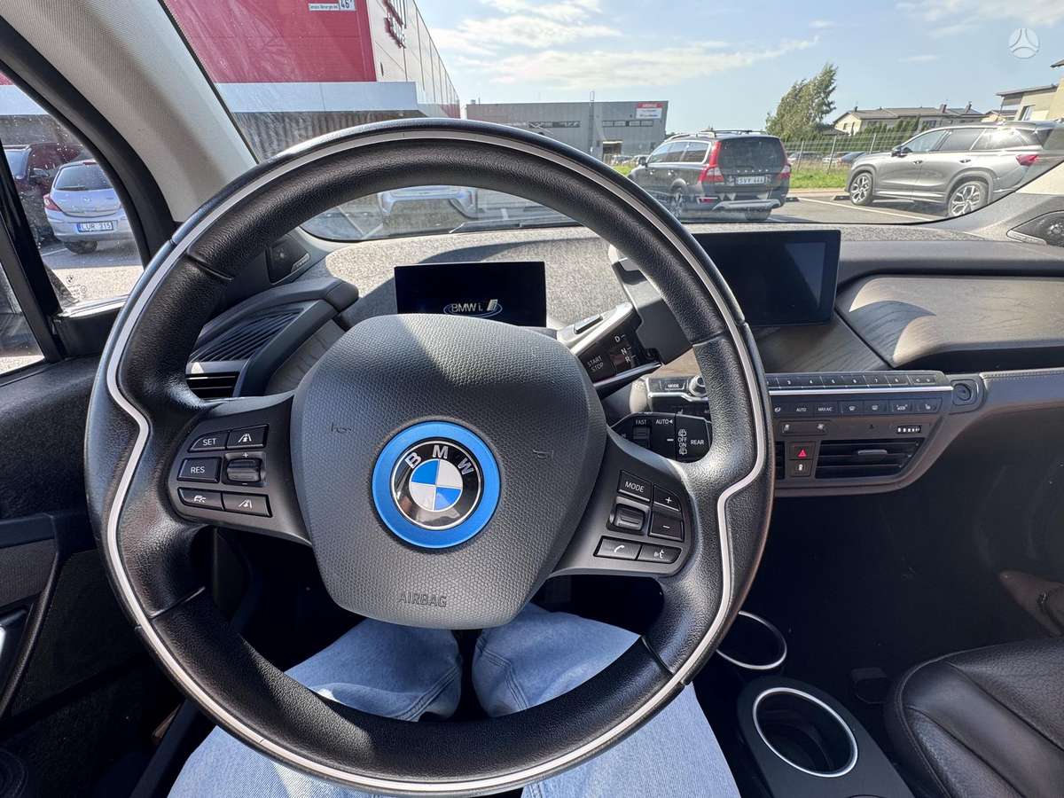 BMW i3 - 7