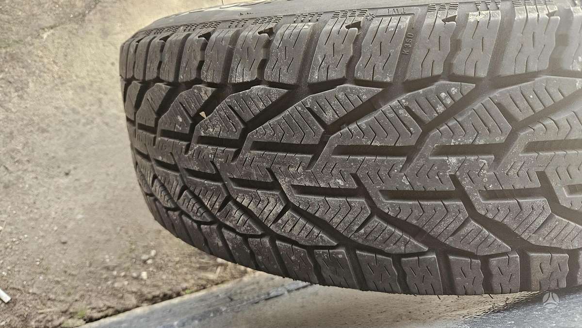 Taurus, зимние 205/60 R16