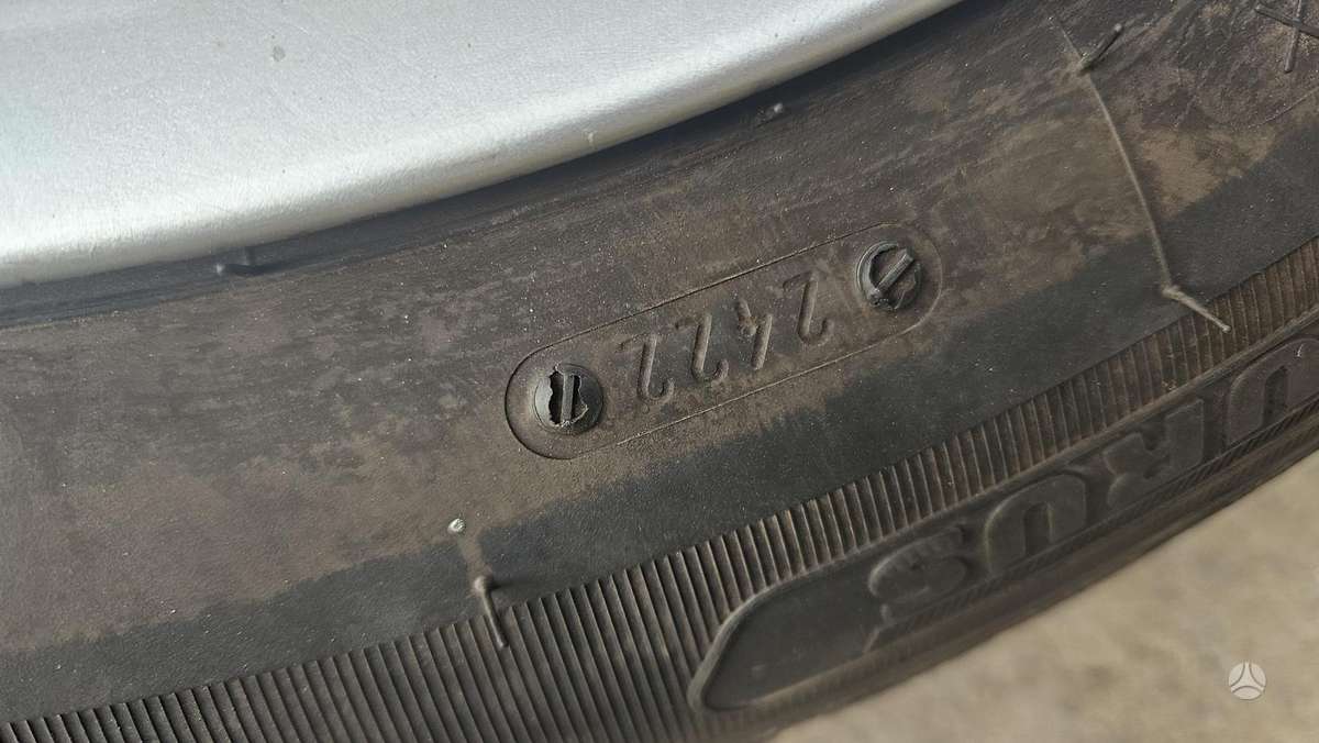 Taurus, winter 205/60 R16