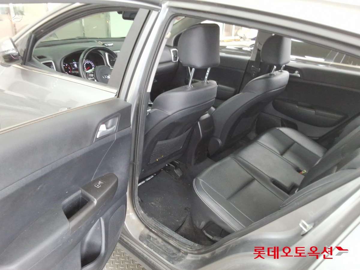 KIA Sportage - 8