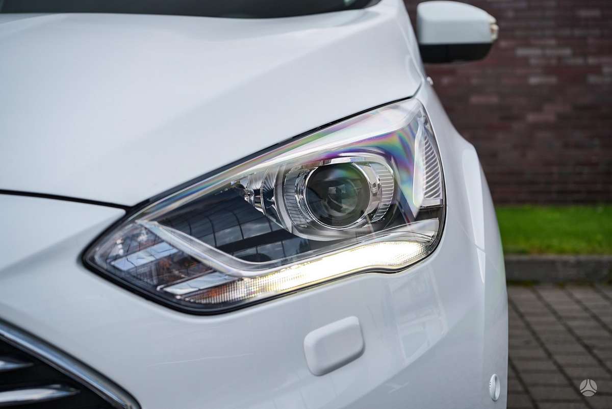Ford C-MAX - 5