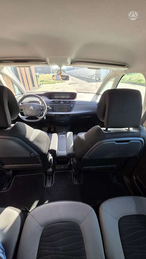 Citroën C4 Picasso - 10