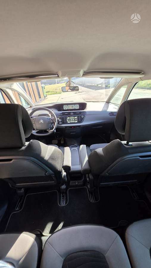 Citroën C4 Picasso - 11