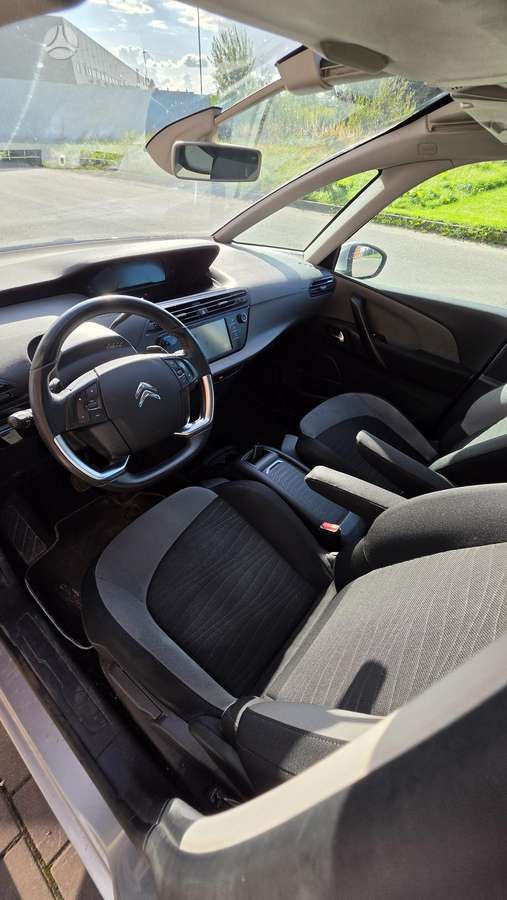 Citroën C4 Picasso - 12