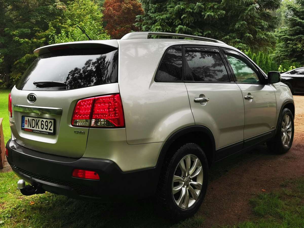 KIA Sorento - 2