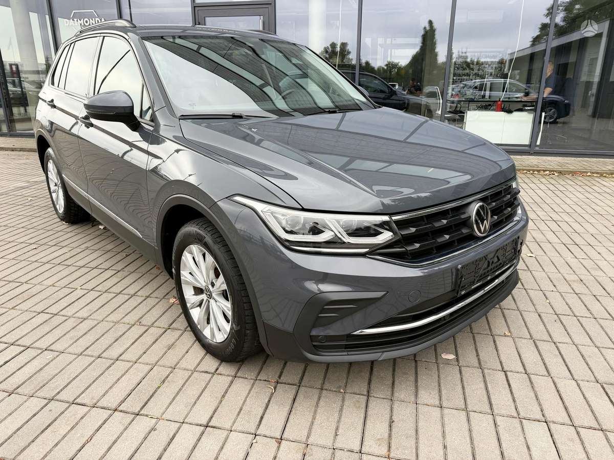 Volkswagen Tiguan - 2
