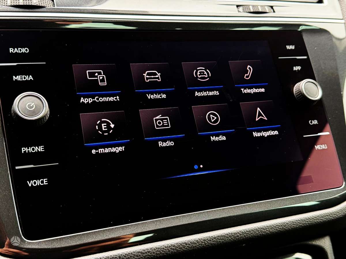 Volkswagen Tiguan - 7