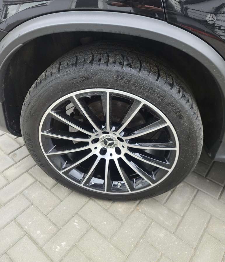 Mercedes-Benz GLC Coupe 200 - 8