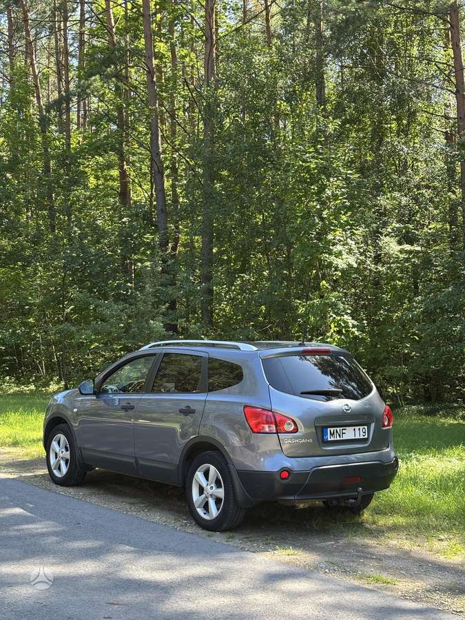 Nissan Qashqai+2 - 2