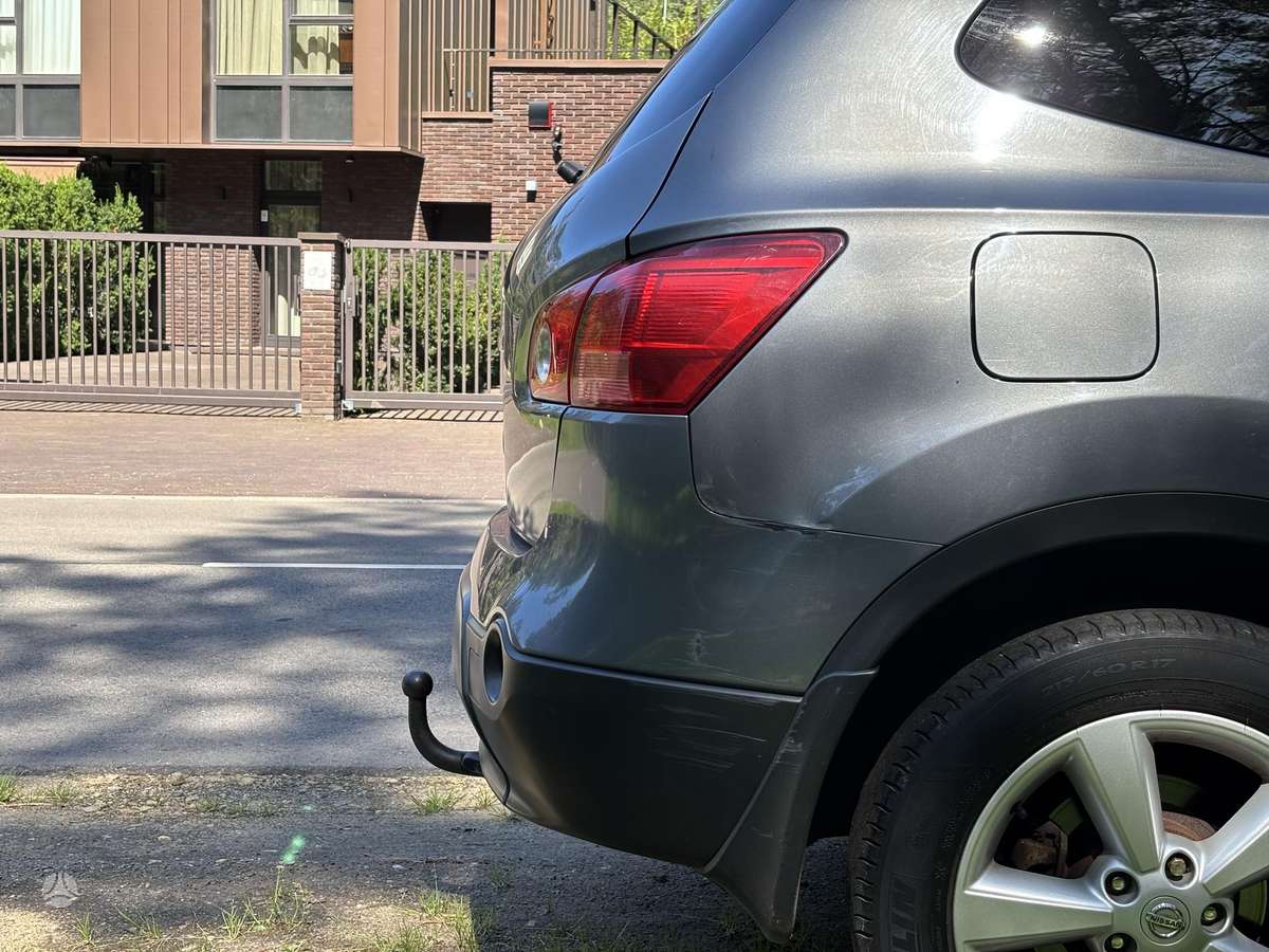 Nissan Qashqai+2 - 6