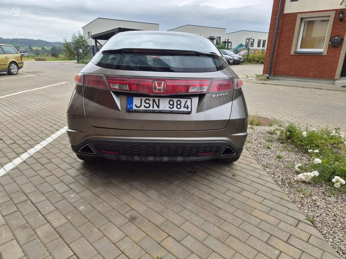 Honda Civic - 5
