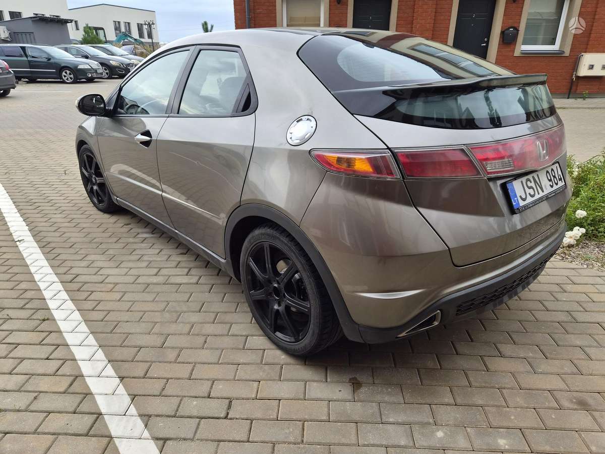 Honda Civic - 6