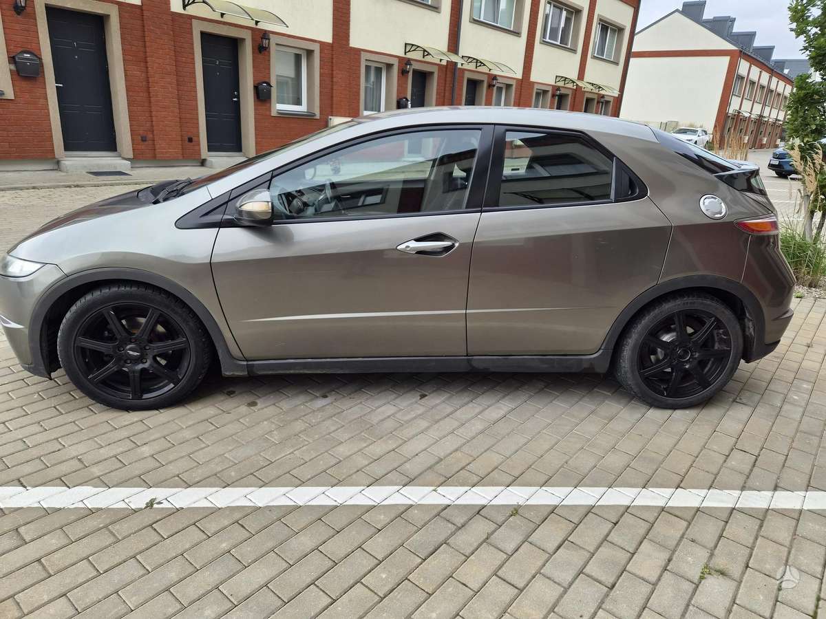 Honda Civic - 7
