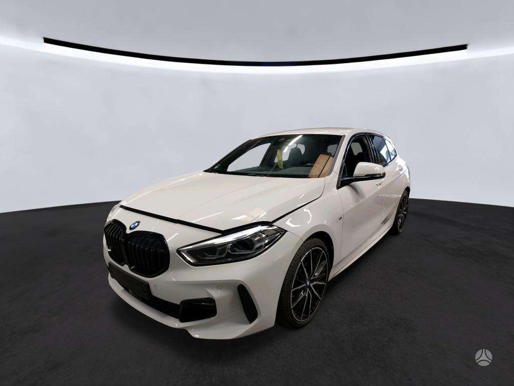 BMW 118 - 1