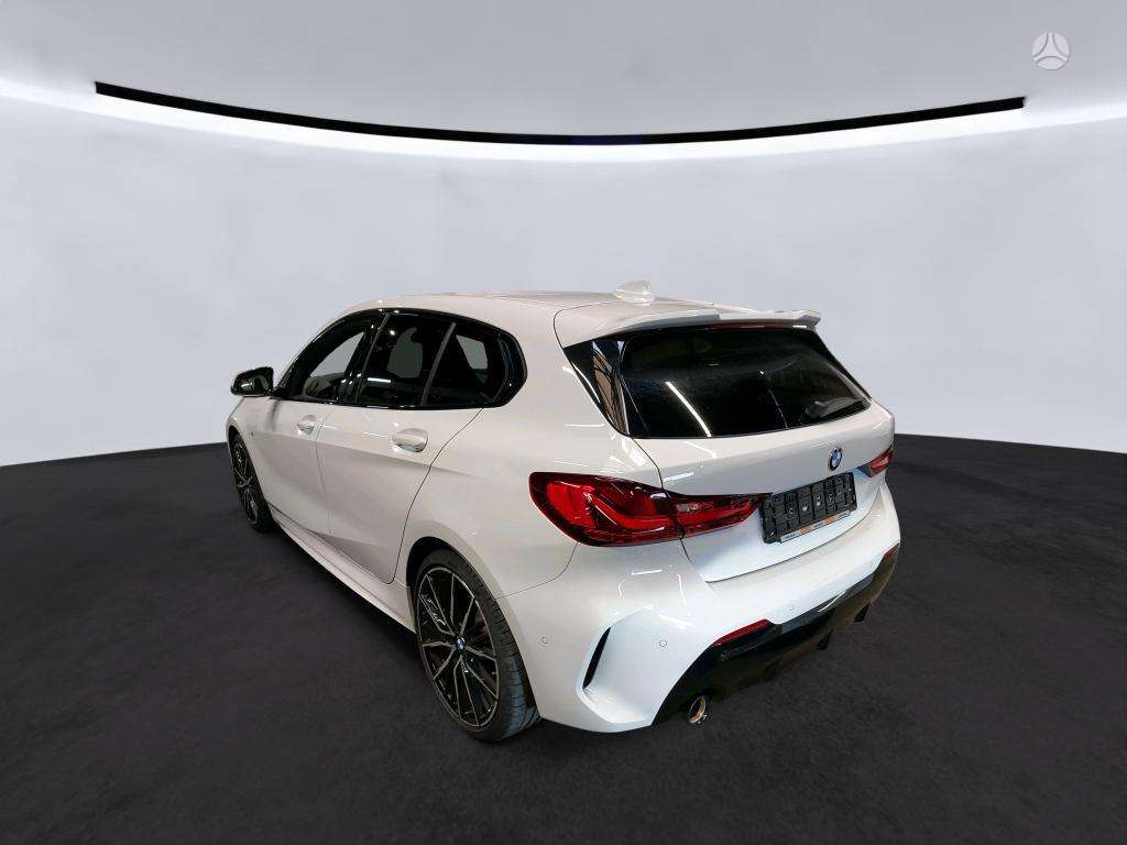 BMW 118 - 4
