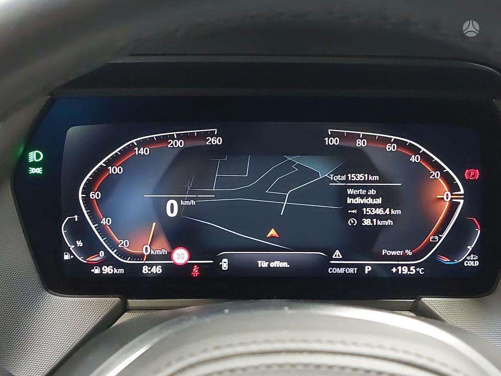 BMW 118 - 8