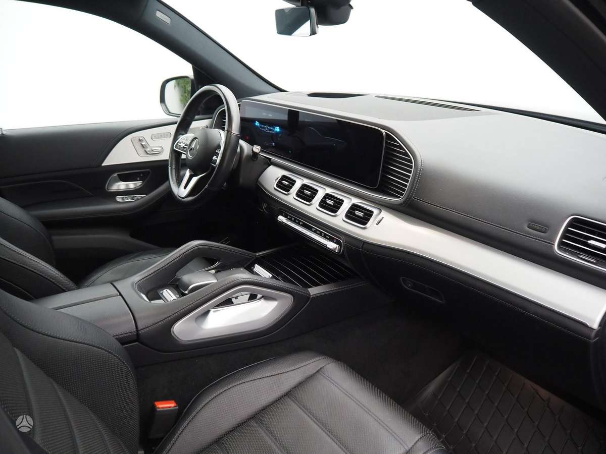 Mercedes-Benz GLE450 - 12