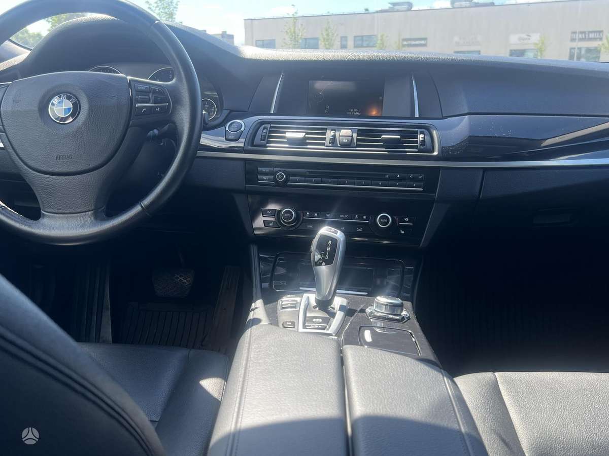 BMW 525, 2.0 l., Универсал
