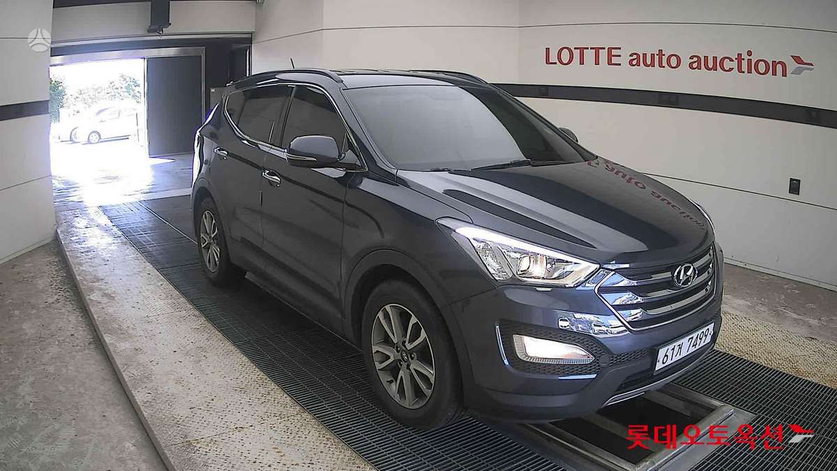 Hyundai Santa Fe - 1