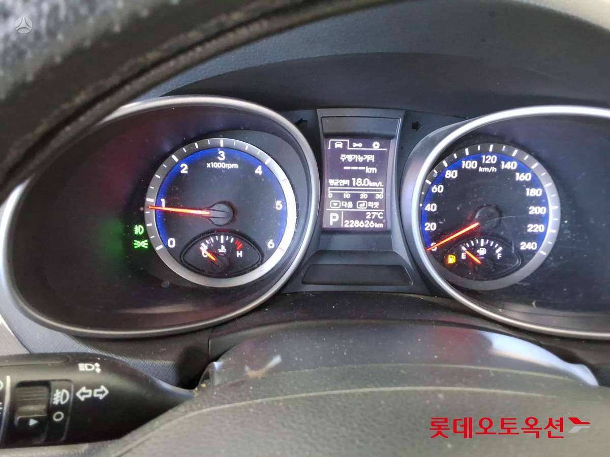 Hyundai Santa Fe - 9