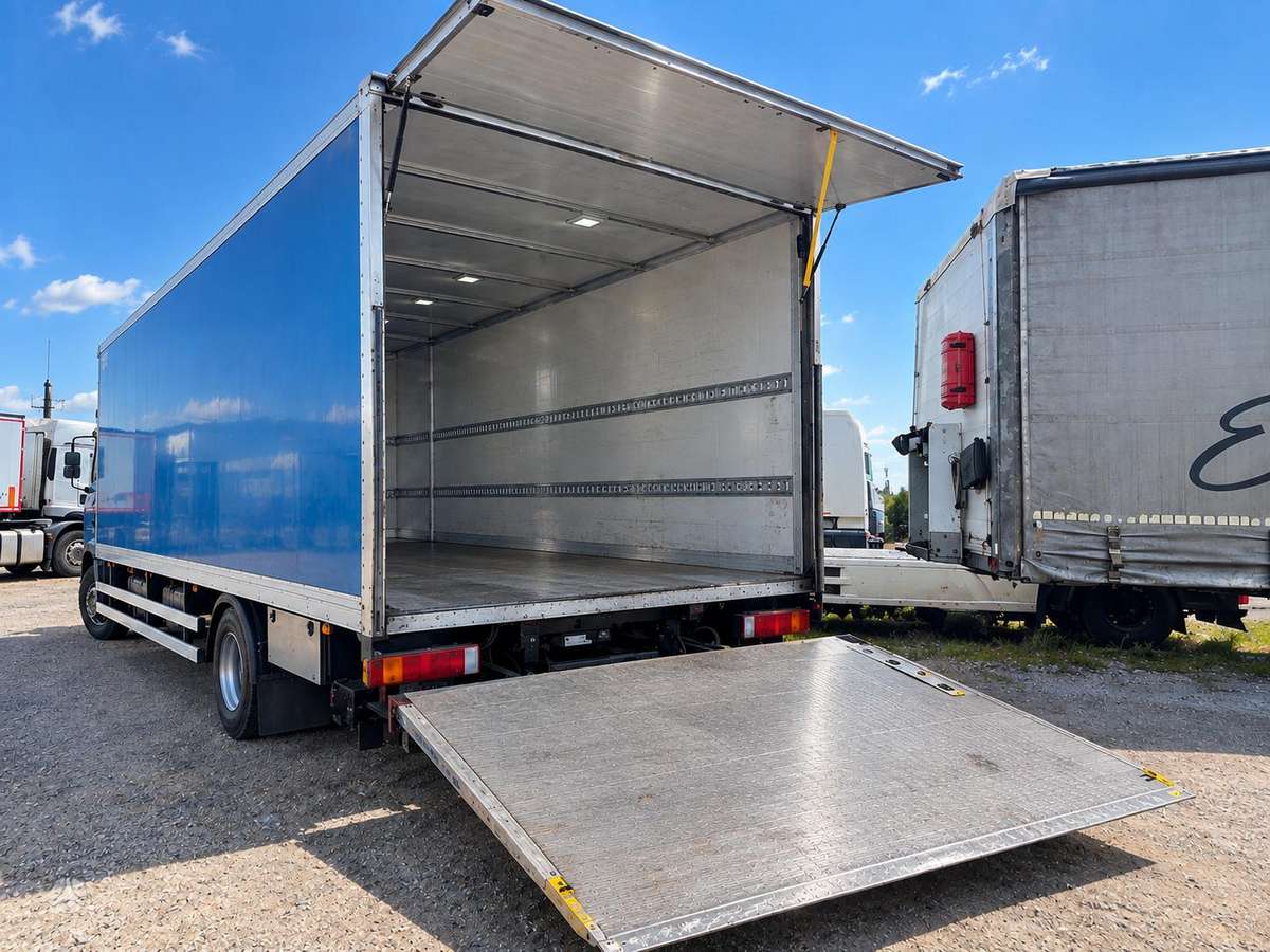 Iveco ML120E24, box trucks / box vans