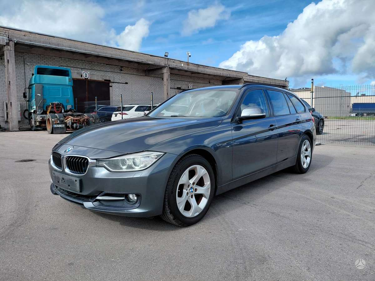 BMW 320 - 1