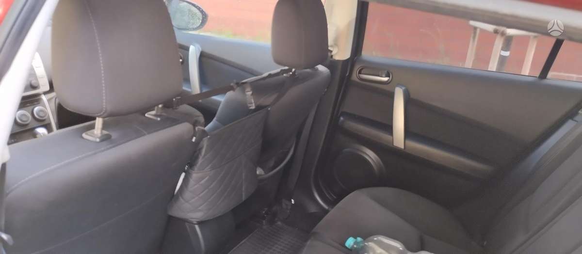 Mazda 6, 2.0 l., universalas