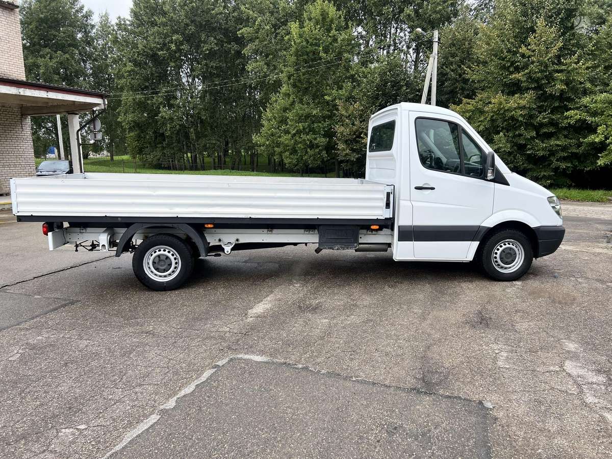 Mercedes-Benz Sprinter, bortu