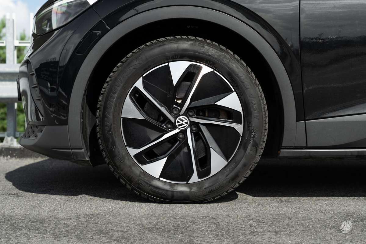 Volkswagen ID.4 - 11