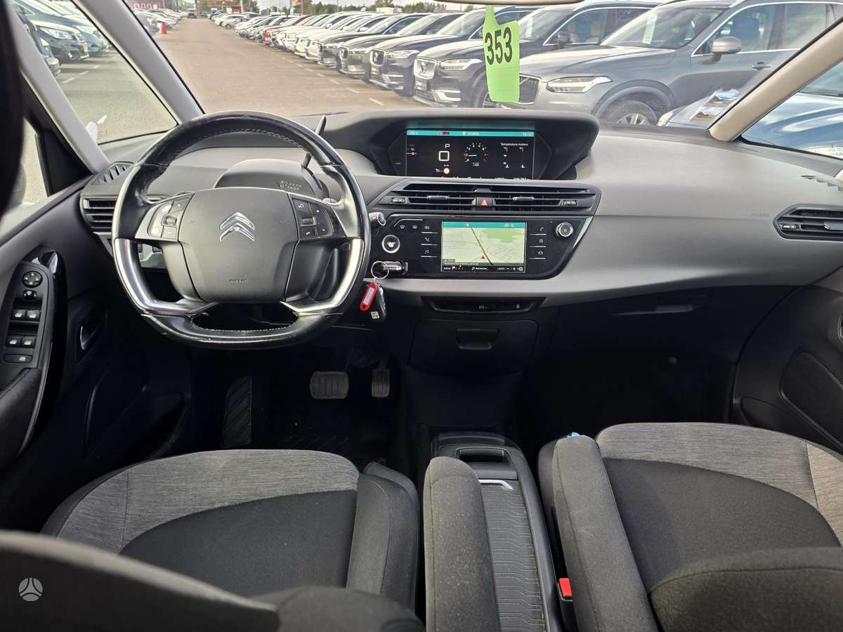 Citroën C4 Picasso - 9