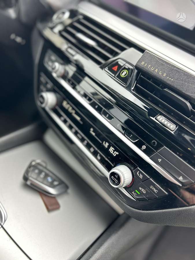 BMW 518 - 8