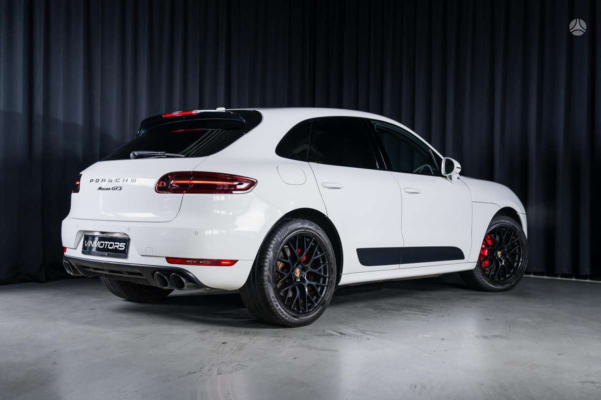 Porsche Macan - 4
