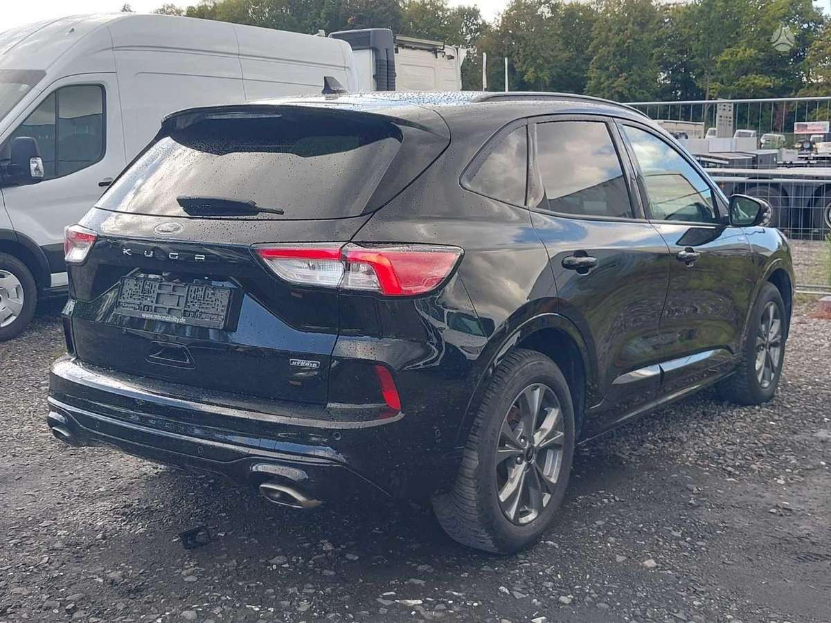 Ford Kuga - 4