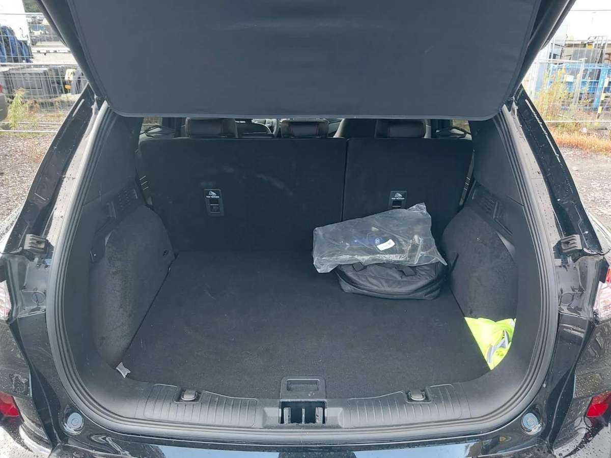 Ford Kuga - 11