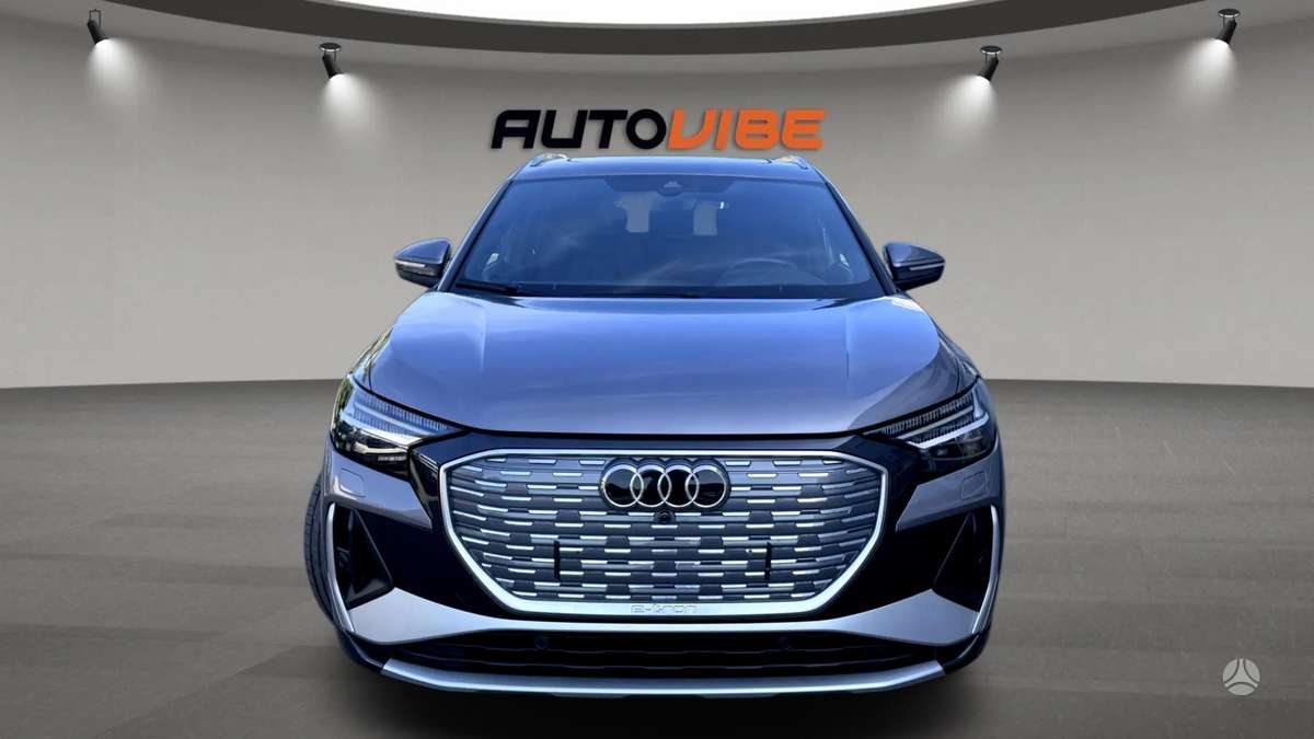 Audi Q4 e-tron - 2