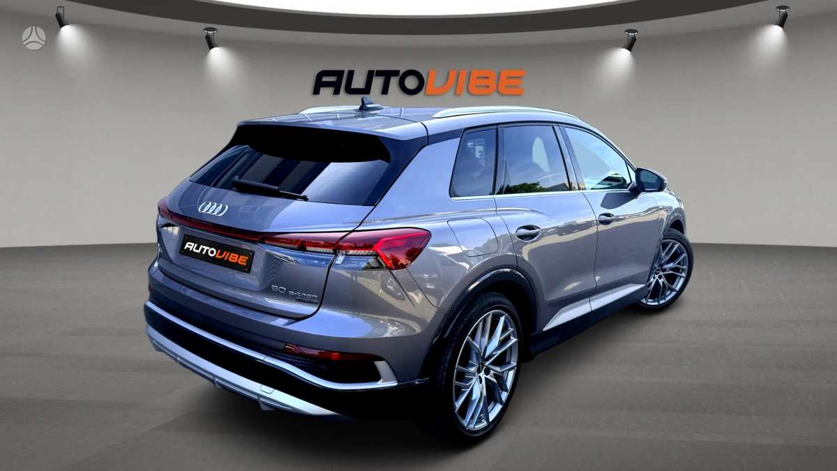 Audi Q4 e-tron - 5