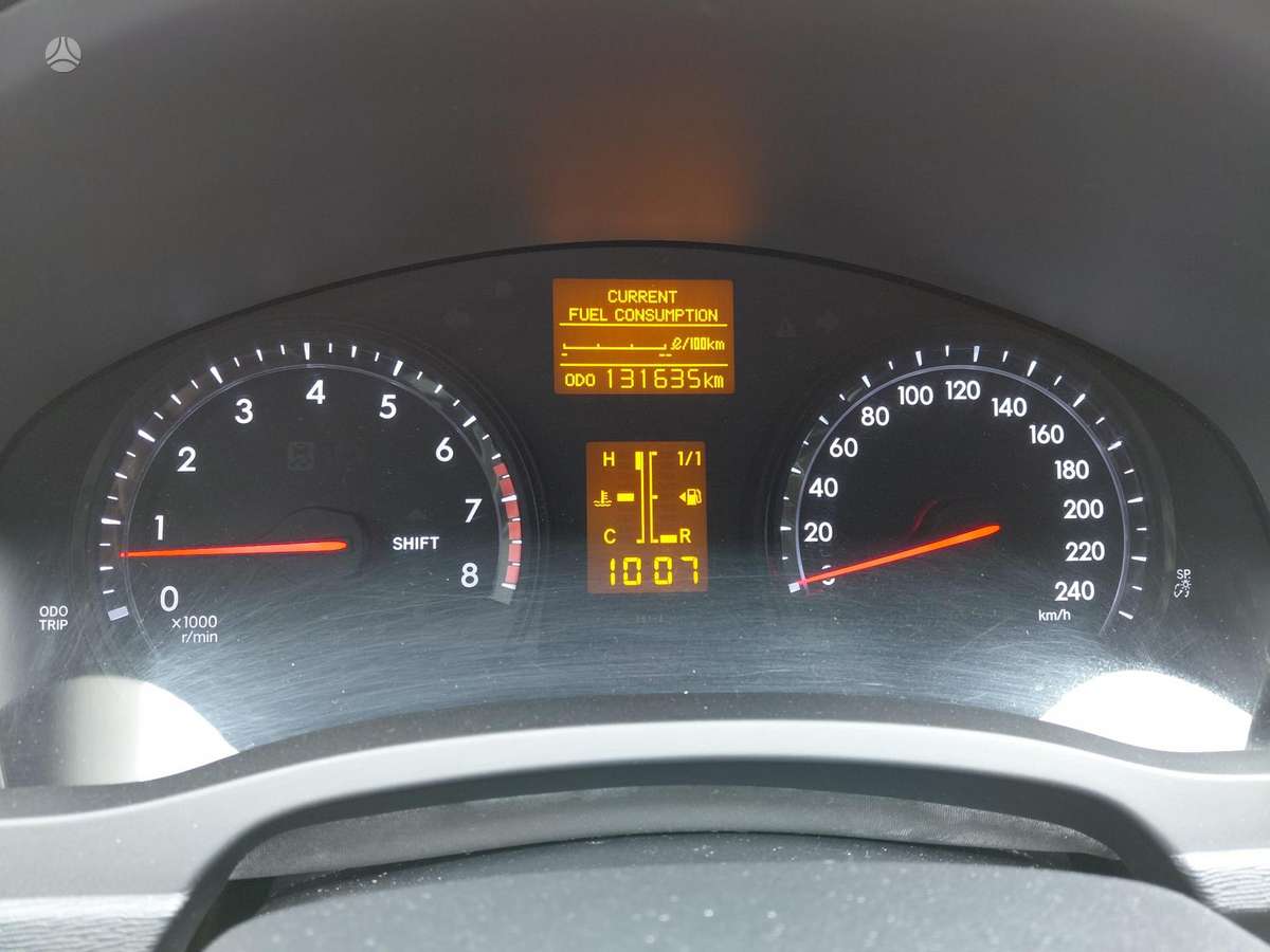 Toyota Avensis - 3