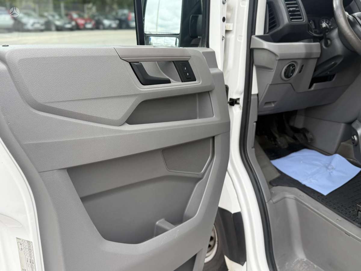 Volkswagen Crafter - 9
