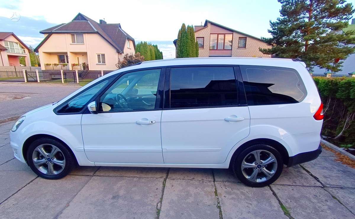 Ford Galaxy - 7