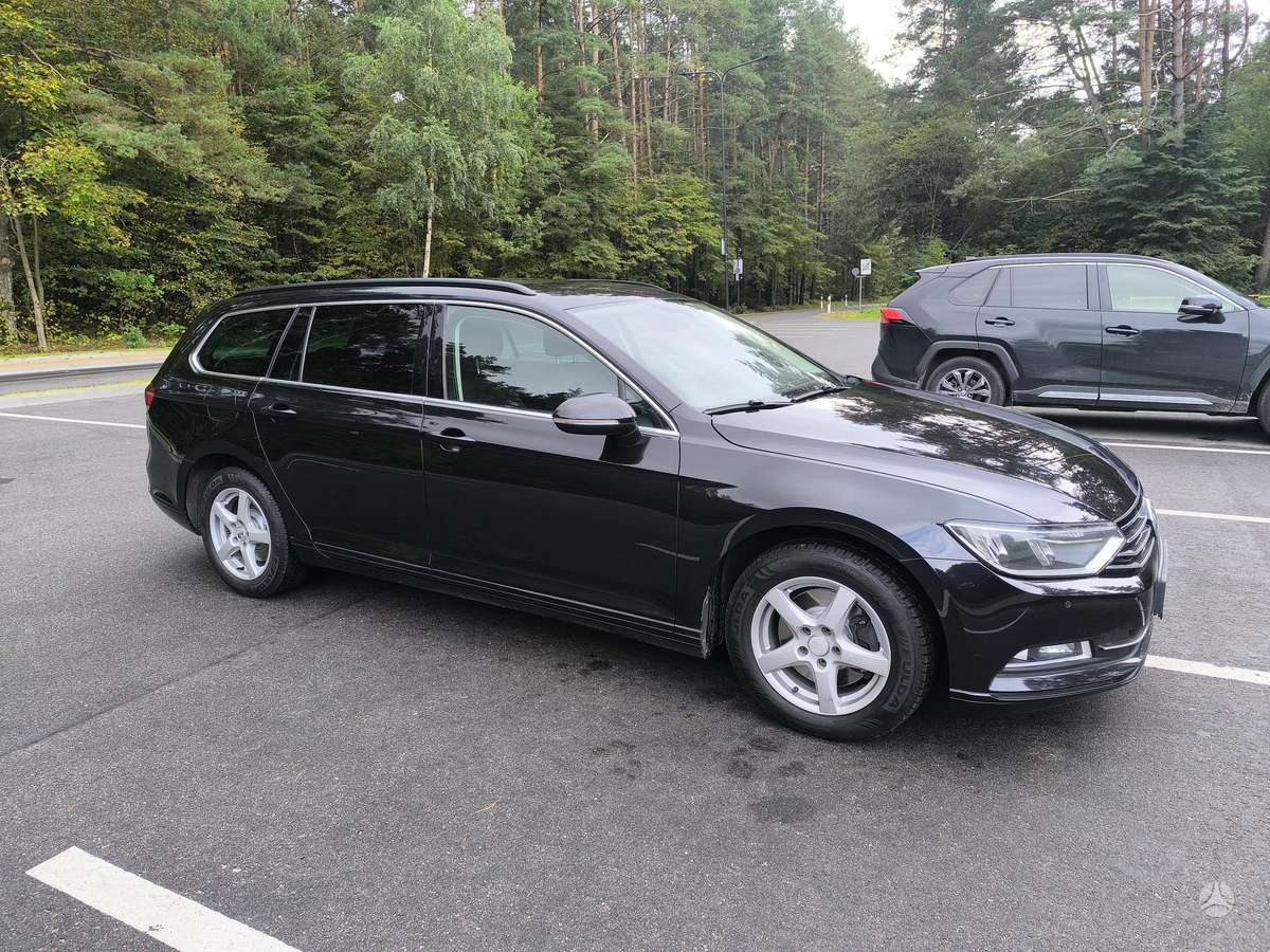 Volkswagen Passat - 5