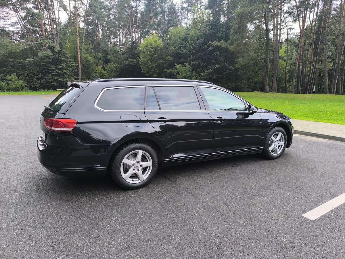Volkswagen Passat - 7