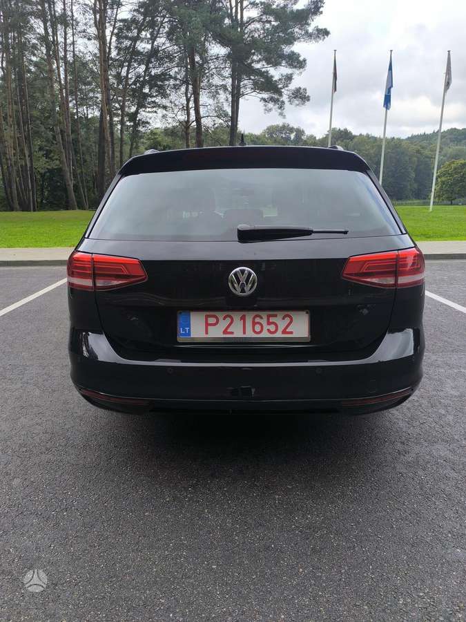 Volkswagen Passat, 2.0 l., Универсал