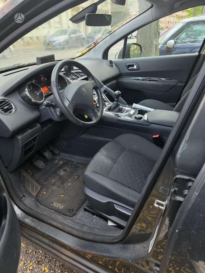 Peugeot 3008 - 5