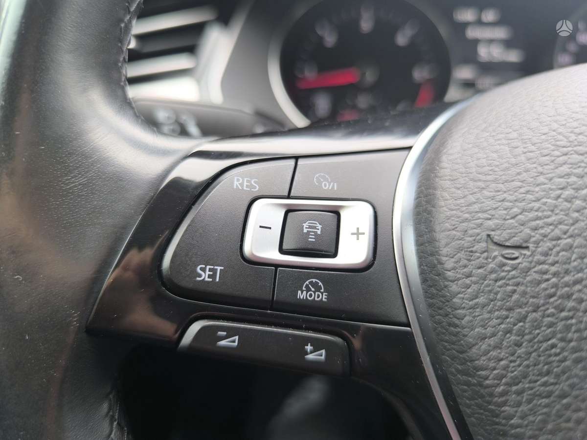 Volkswagen Passat, 2.0 l., Универсал