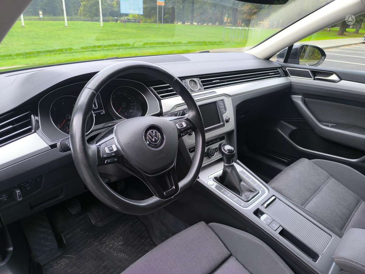 Volkswagen Passat, 2.0 l., Универсал