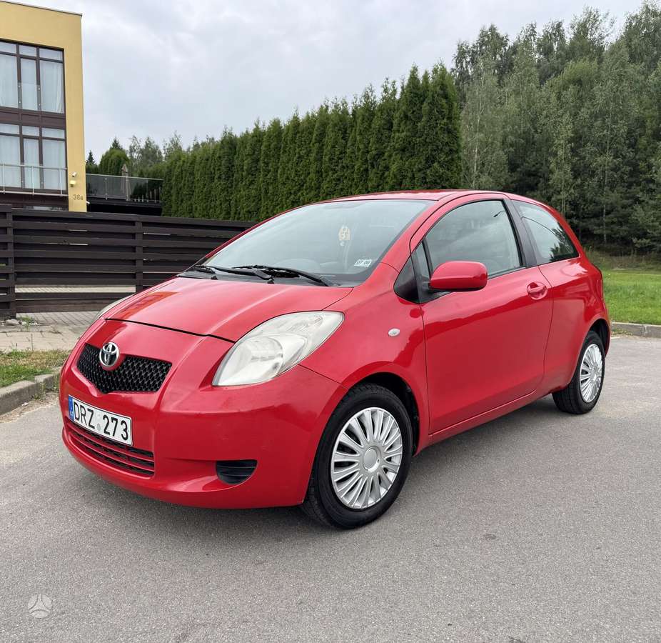 Toyota Yaris - 2