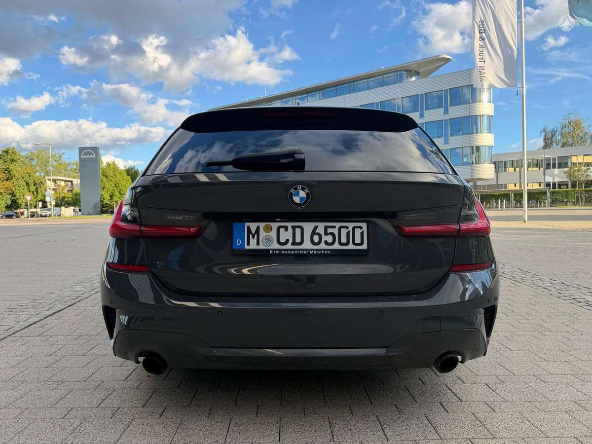 BMW 330, 3.0 l., Универсал