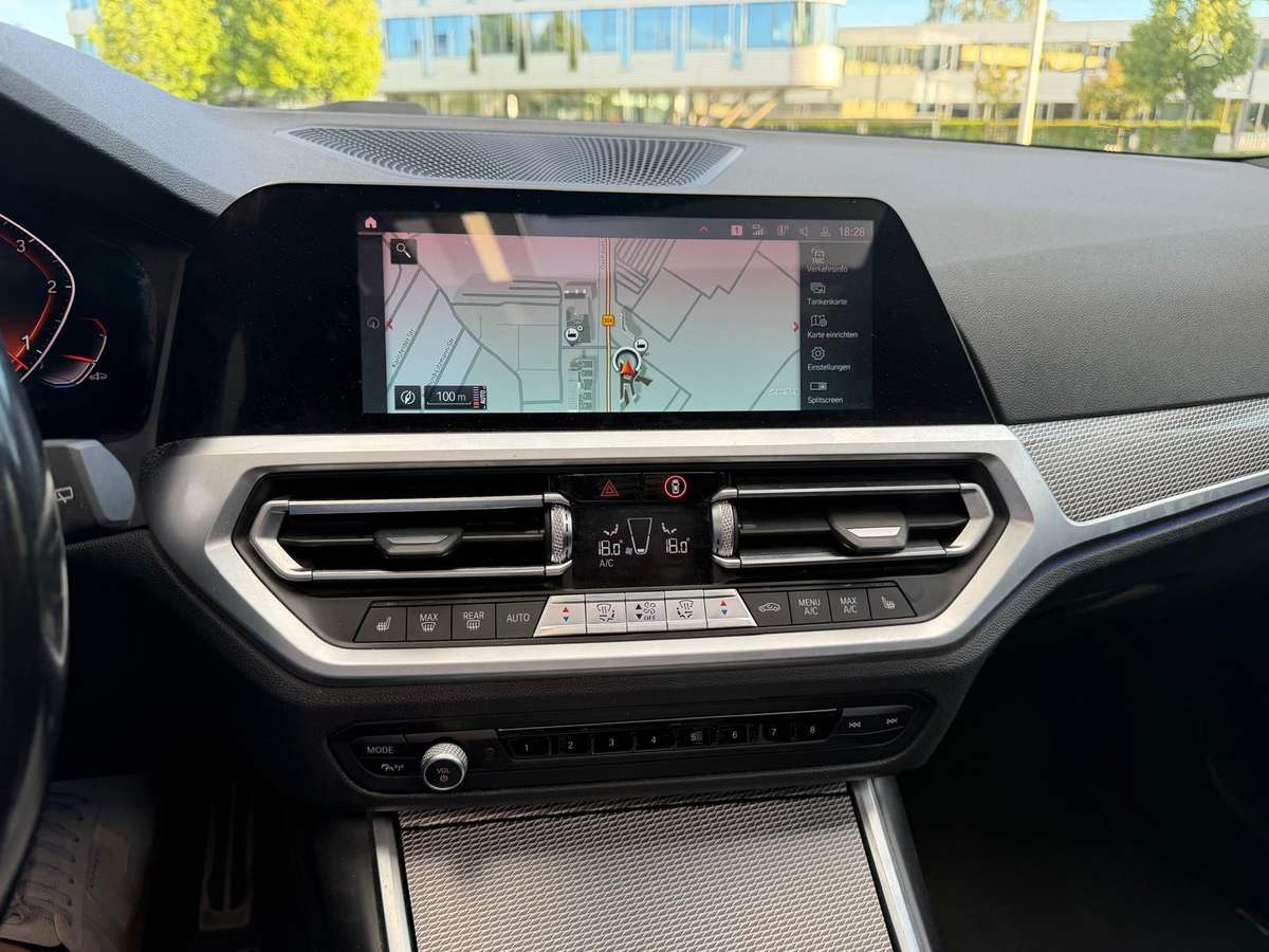 BMW 330, 3.0 l., Универсал
